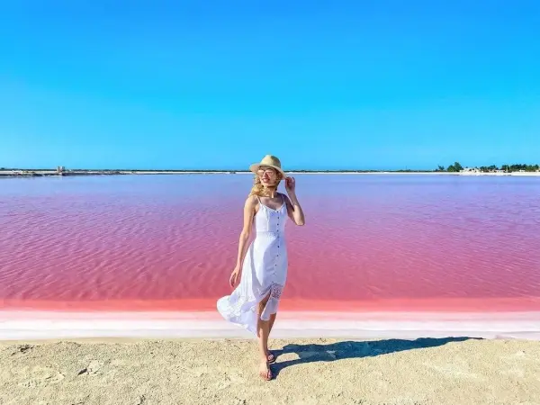 Las Coloradas